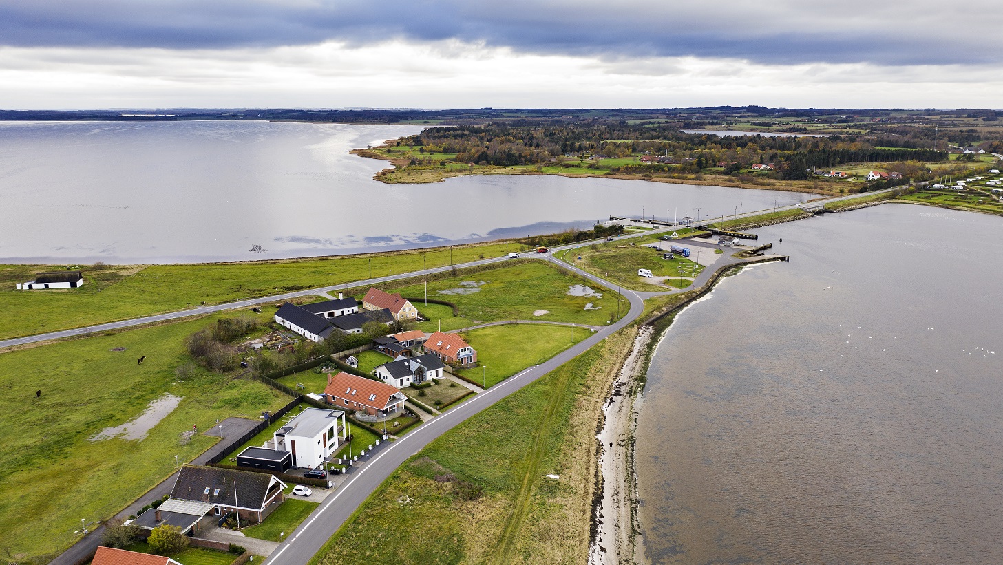 Billede af Virksund bro set fra luften